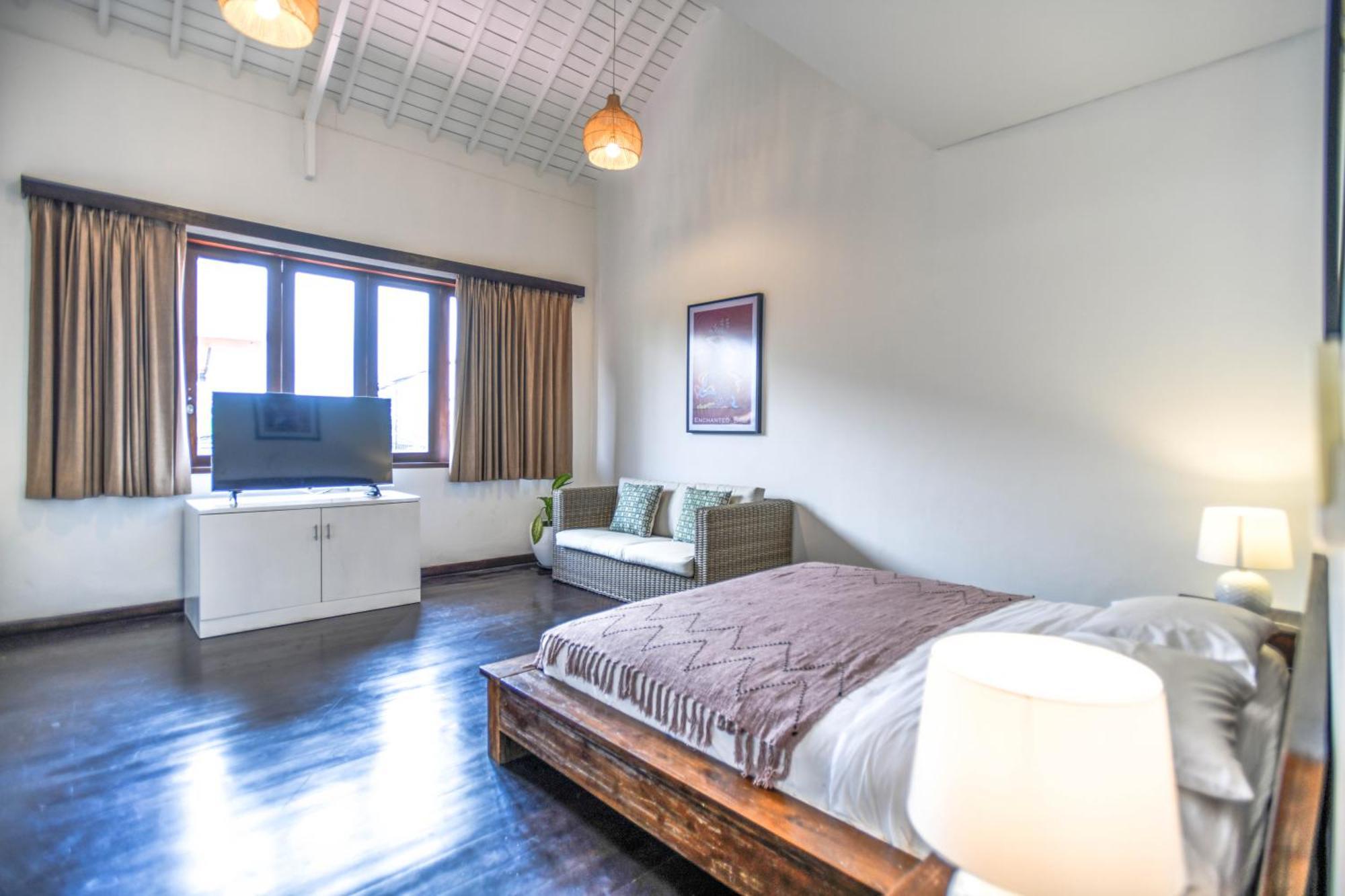 Melo Suites Hotel Семиняк Екстериор снимка